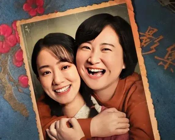 娱乐圈吃瓜爆料整容,吃瓜群众热议明星整容真相