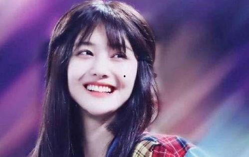 娱乐明星吃紫薇瓜视频合集,娱乐明星们的甜蜜诱惑瞬间